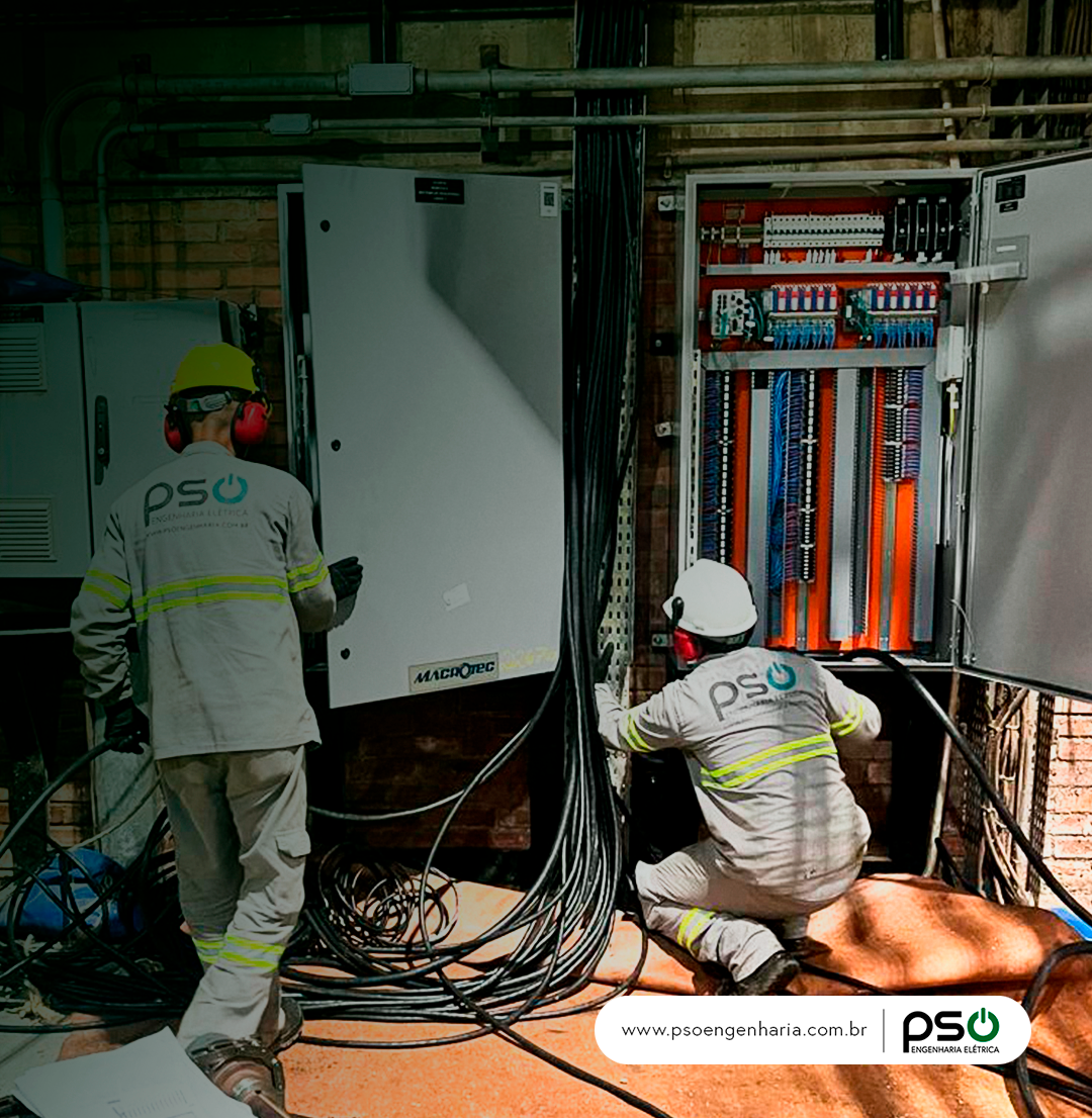 Instalação de Cortinas de Luz e Adequação de CCMs em Indústria de Celulose