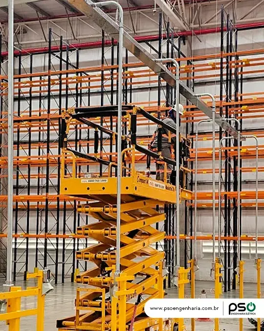 Imagem do post Eletrificação de Frotas: A Importância do Painel Elétrico na Infraestrutura