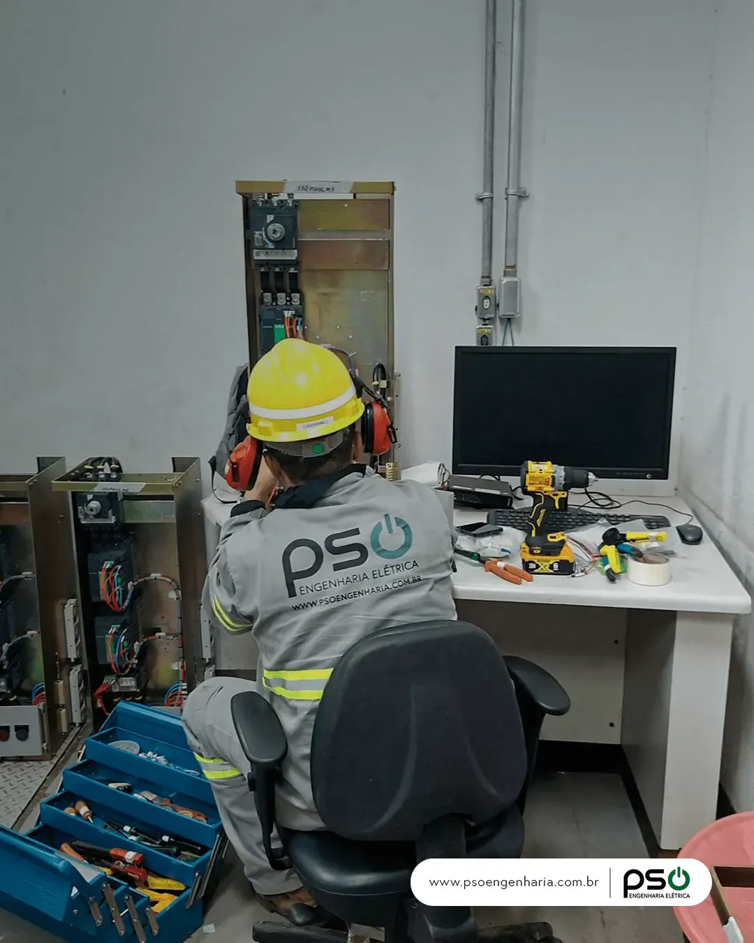 Imagem do post Instalação de Cortinas de Luz e Adequação de CCMs em Indústria de Celulose