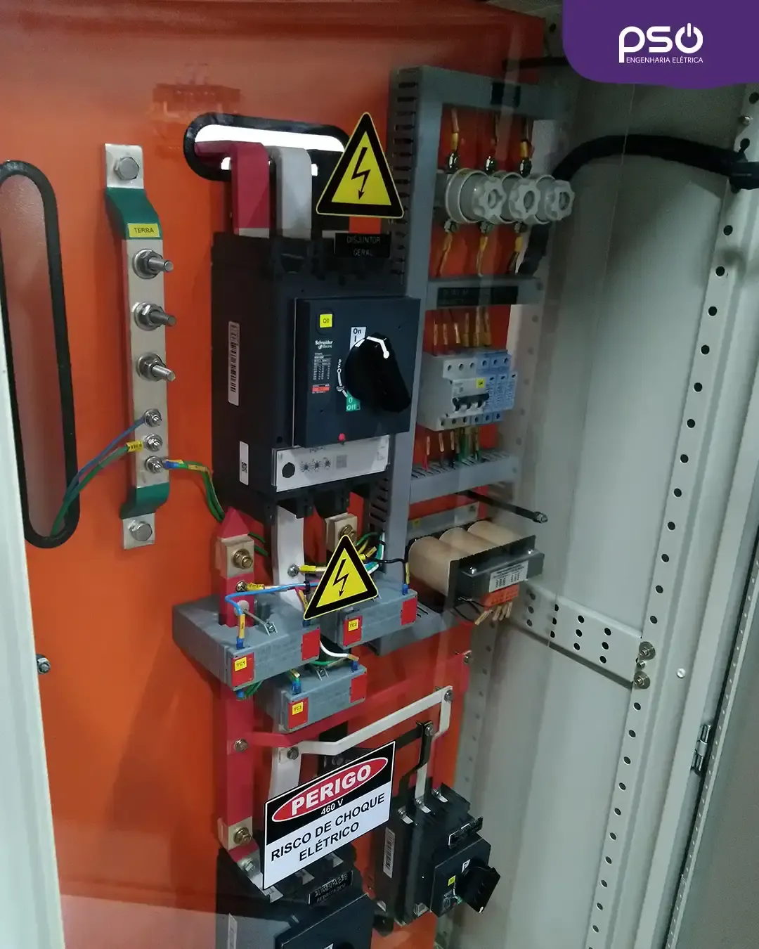 Imagem do post Projeto e construção de um painel elétrico para alimentação de equipamentos para siderúrgica do Espírito Santo