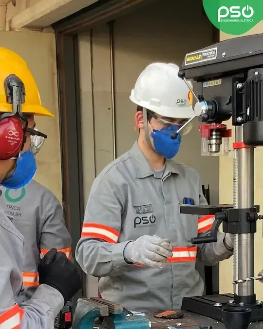 Imagem do post PSO Engenharia Elétrica realizou duas paradas programadas simultâneas, para execução de serviços de engenharia, em fábricas de cervejaria nos estados do Ceará e São Paulo.